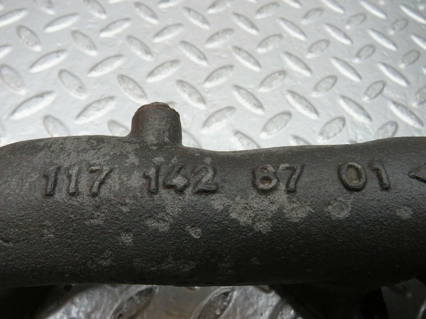 22835 Mercedes-Benz C107 450SLC Coupe Exhaust Manifold Right 1171428701
