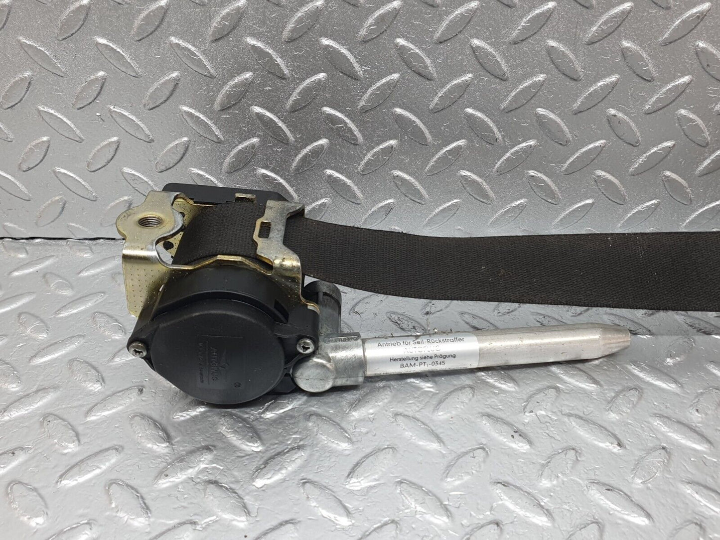 42803 Mercedes-Benz W201 190 Front Right Seat Belt With Buckle 2018606885 1248600269