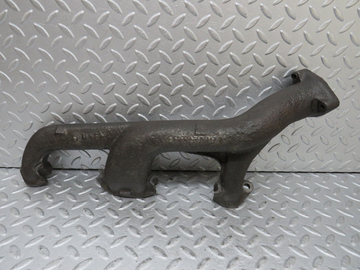 35928 Mercedes-Benz 240D OM616.912 Exhaust Manifold 6151420601