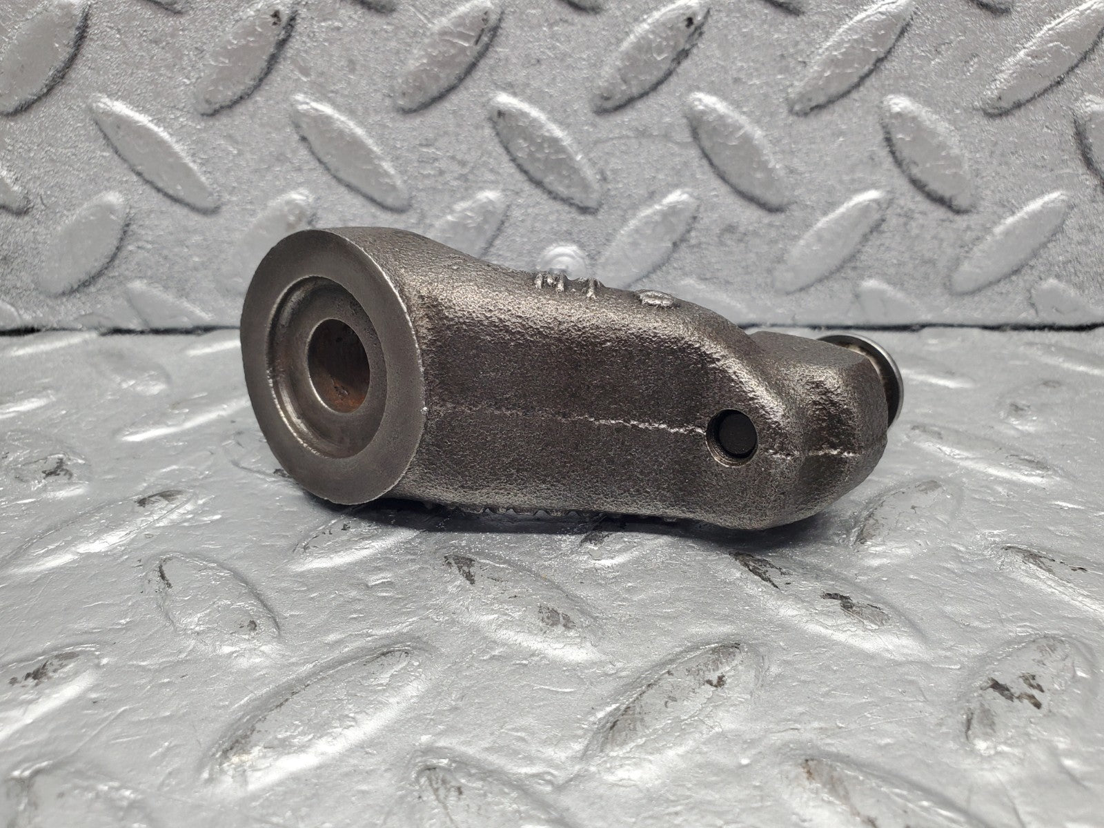 W126 Coupe belt tensioner pulley bracket used OEM