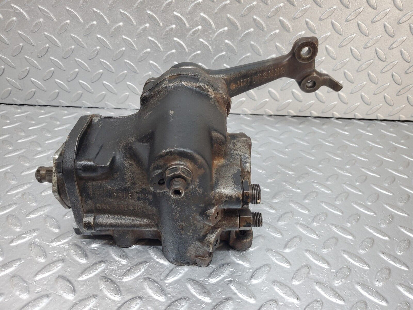 44530 Mercedes-Benz W123 280E Steering Box Steering Rack 1164610801