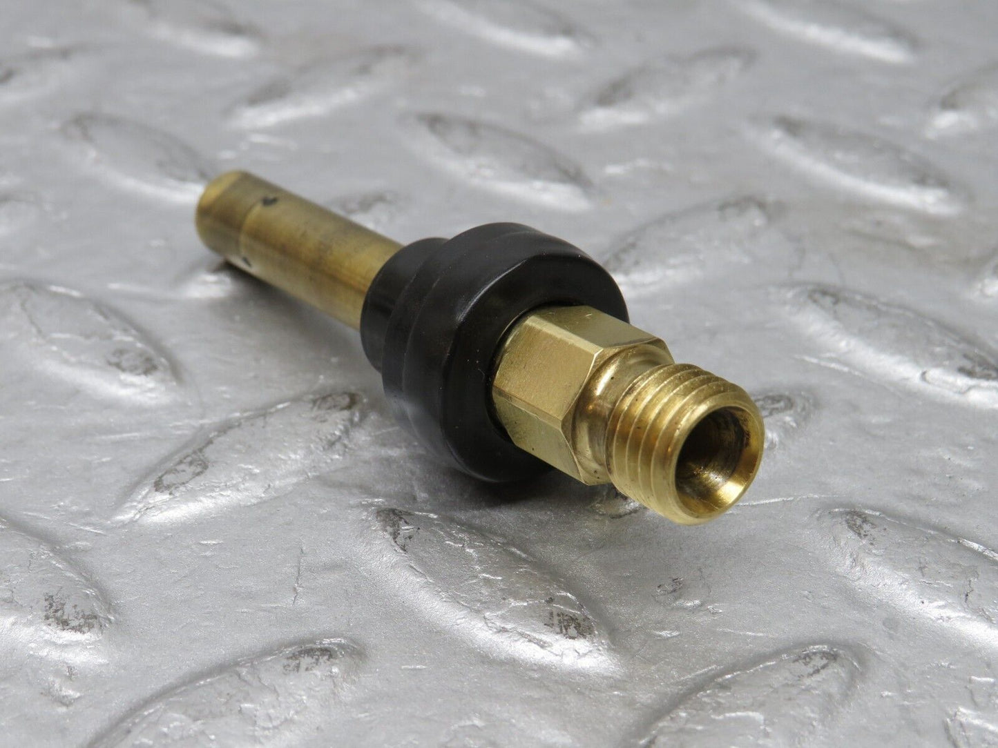 36702 Mercedes-Benz W201 190E Fuel Injector 0437502047