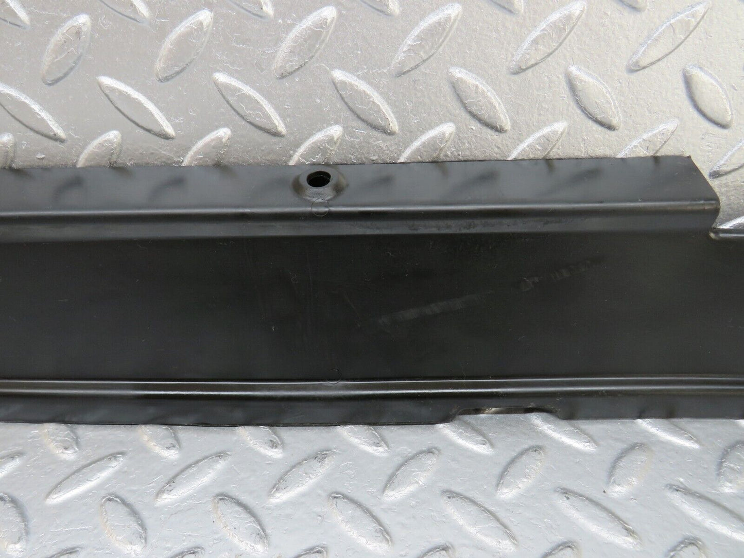 34279 Mercedes-Benz C126 380SEC Coupe Front Right Cover 1268210236