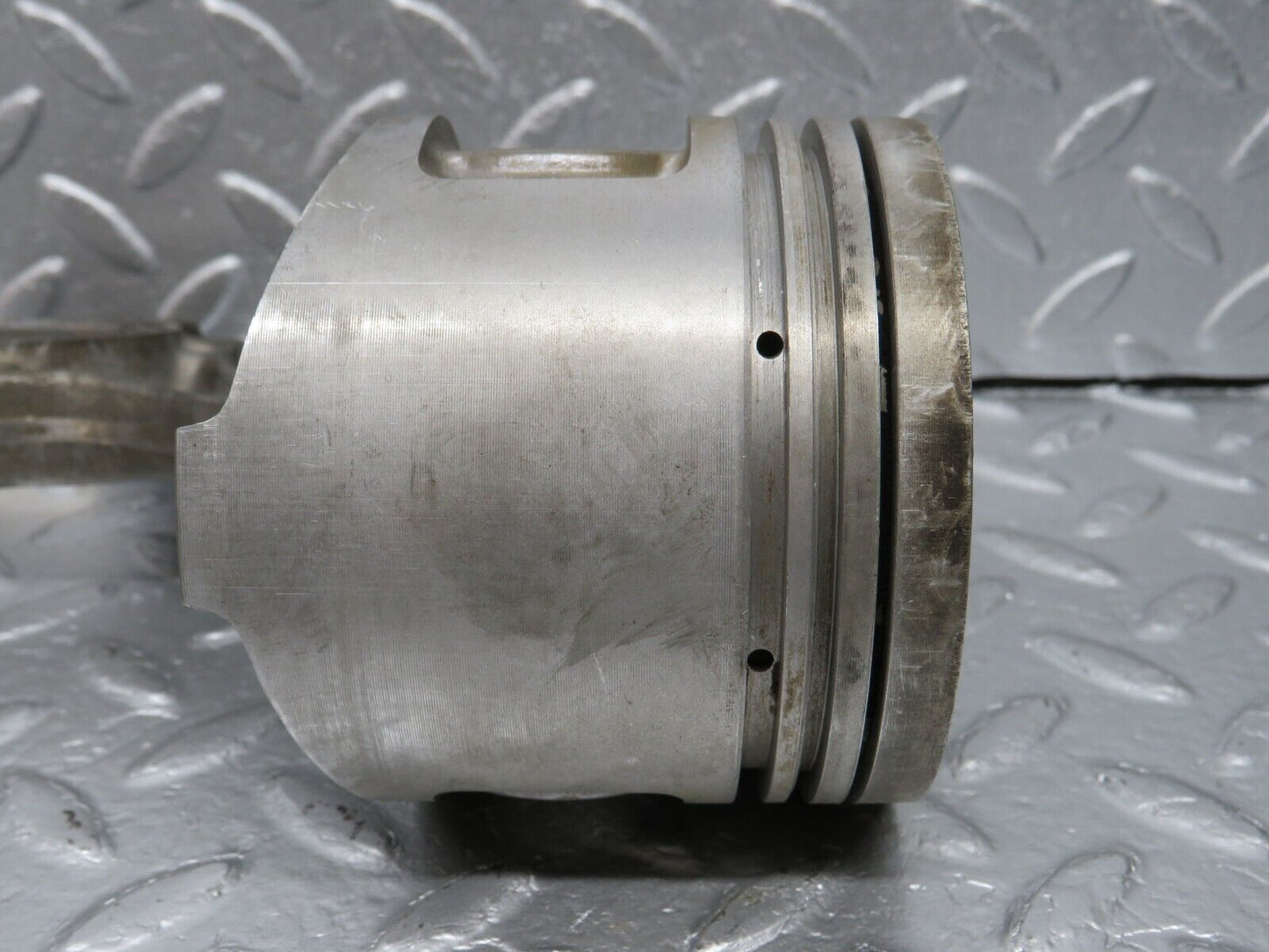 40027 Mercedes-Benz R107 350SL Piston With Connecting Rod 92.00mm