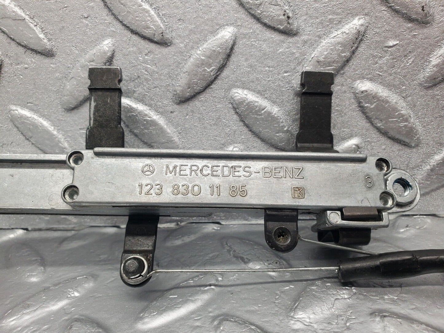 46079 Mercedes-Benz S123 200T Wagon Heater Slider Control 1238301185