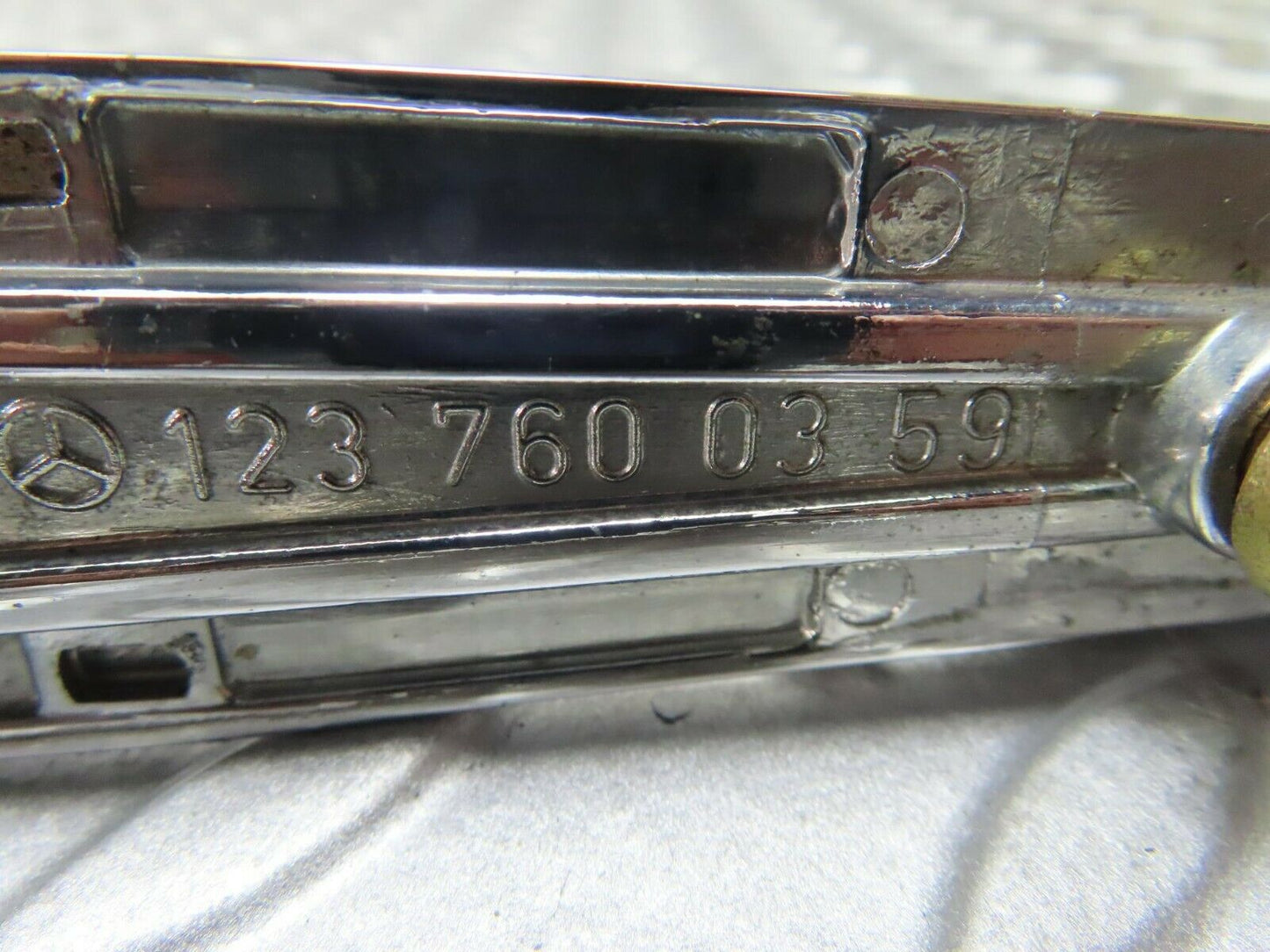 8759 Mercedes-Benz W123 Exterior Chrome Door Handle Rear Right 1237600359
