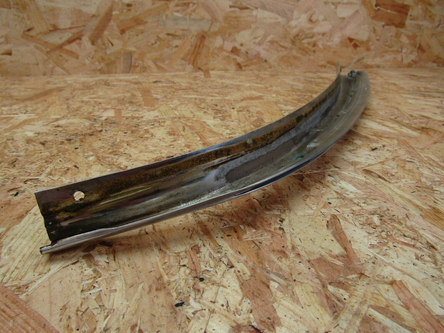 2177 Mercedes-Benz W116 350SE Rear Left C Pillar Crome Moulding