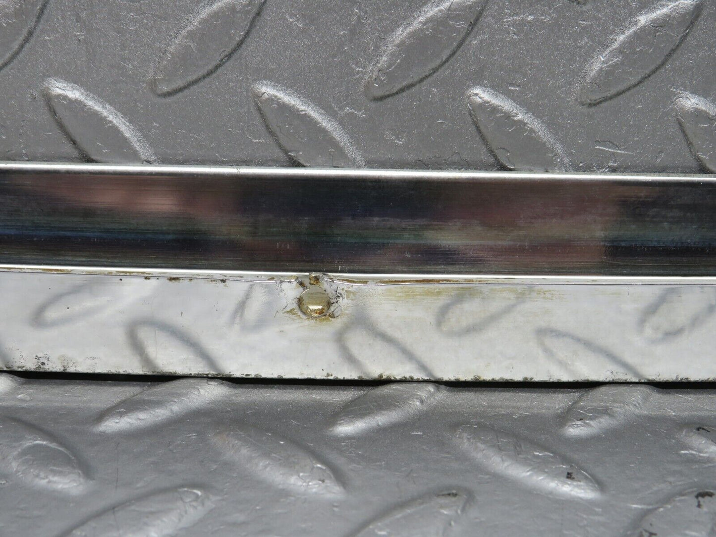 40200 Mercedes-Benz R107 Coupe Hardtop Under Windshield Chrome Trim