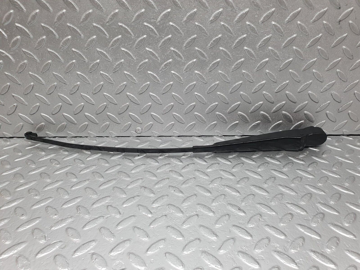 43704 Mercedes-Benz C126 380SEC Coupe Windscreen Wiper Arm Right Side Bosch