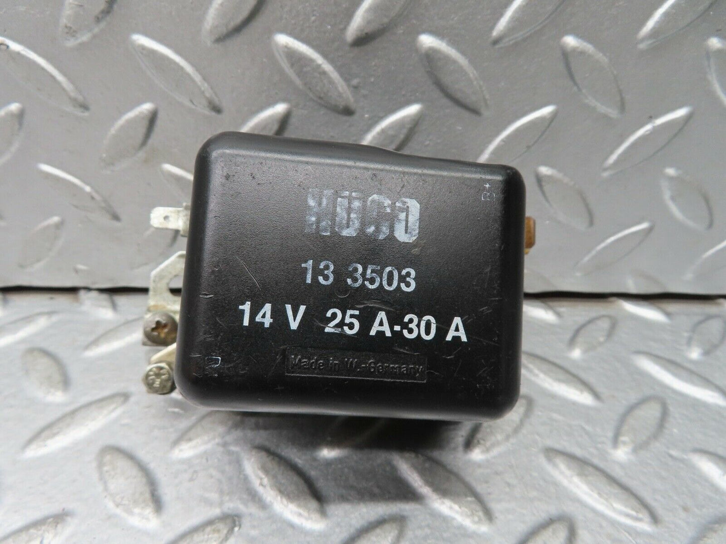 18875 Mercedes-Benz W121 190b Ponton Voltage Regulator Hüco 133503