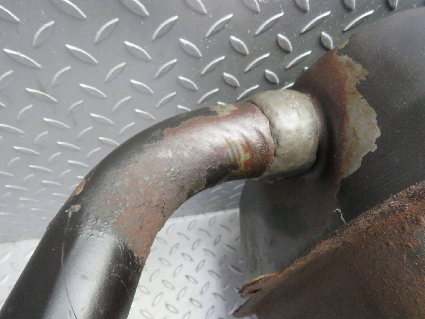 31913 Mercedes-Benz S124 220TE Wagon Fuel Tank