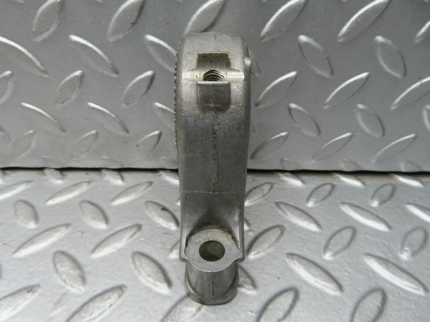 15644 Mercedes-Benz R107 450SL Camshaft Tower Bearing 1160514312