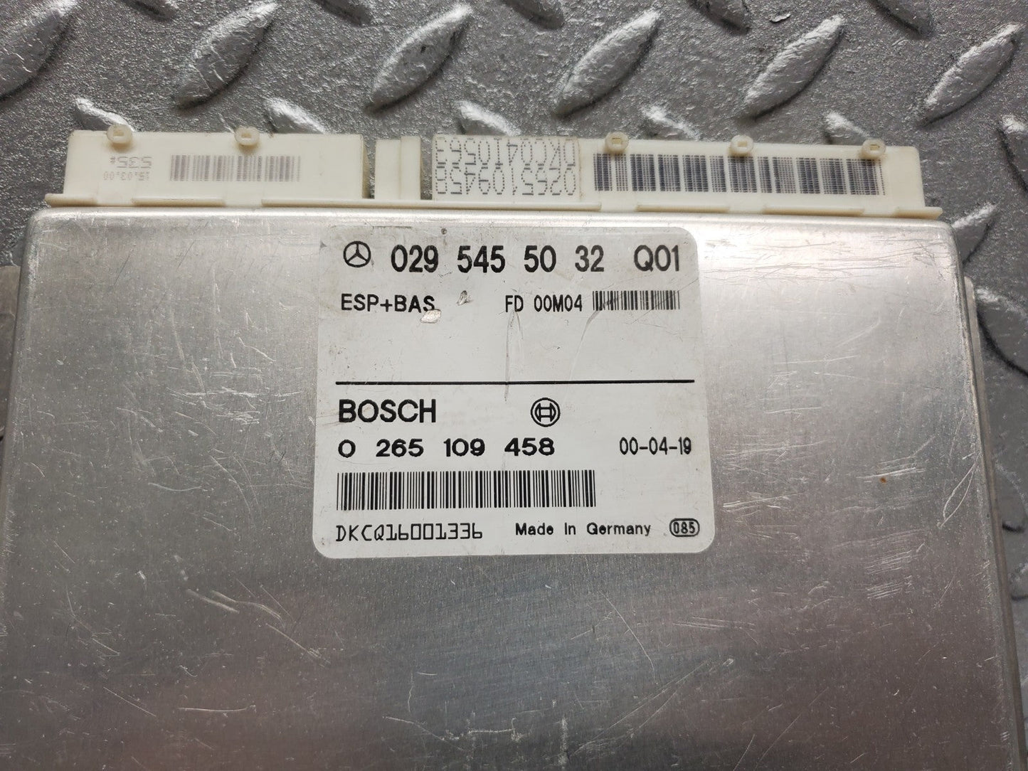 46292304