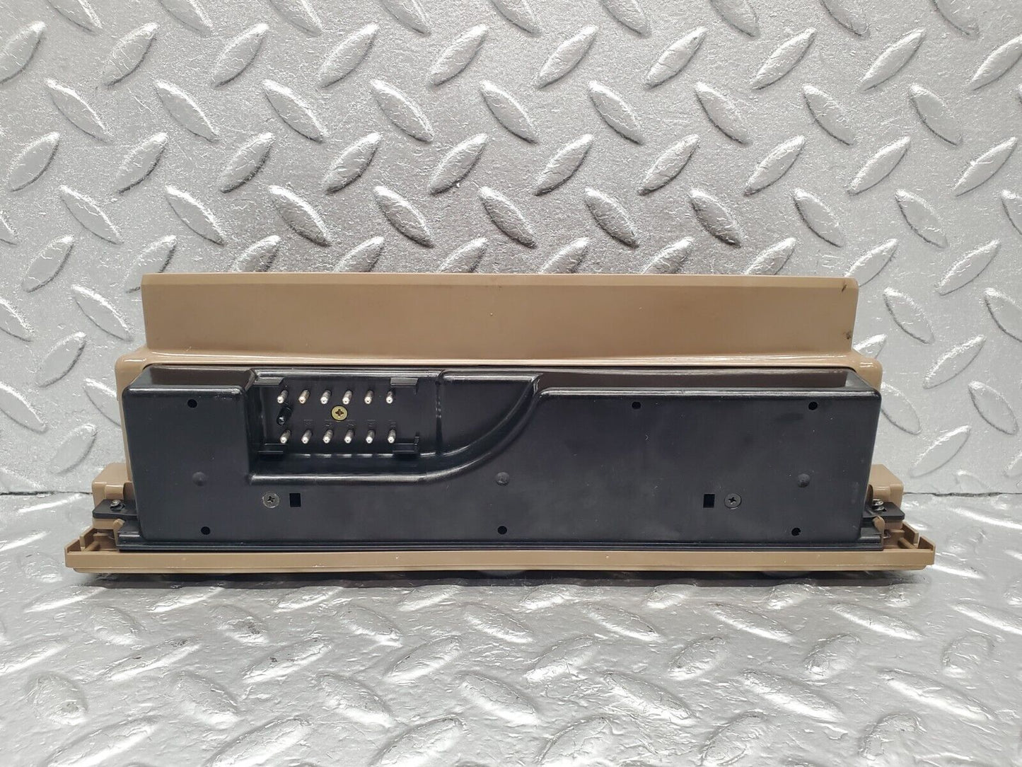 46876 Mercedes-Benz R129 320SL Coupe Dash Centre Air Vent 1298300654