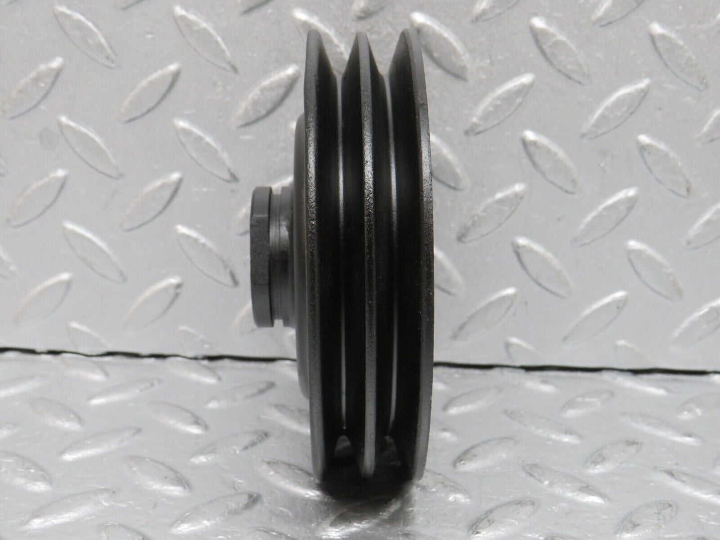 39242 Mercedes-Benz R107 500SL Coupe Power Steering Pump Pulley 1164660415