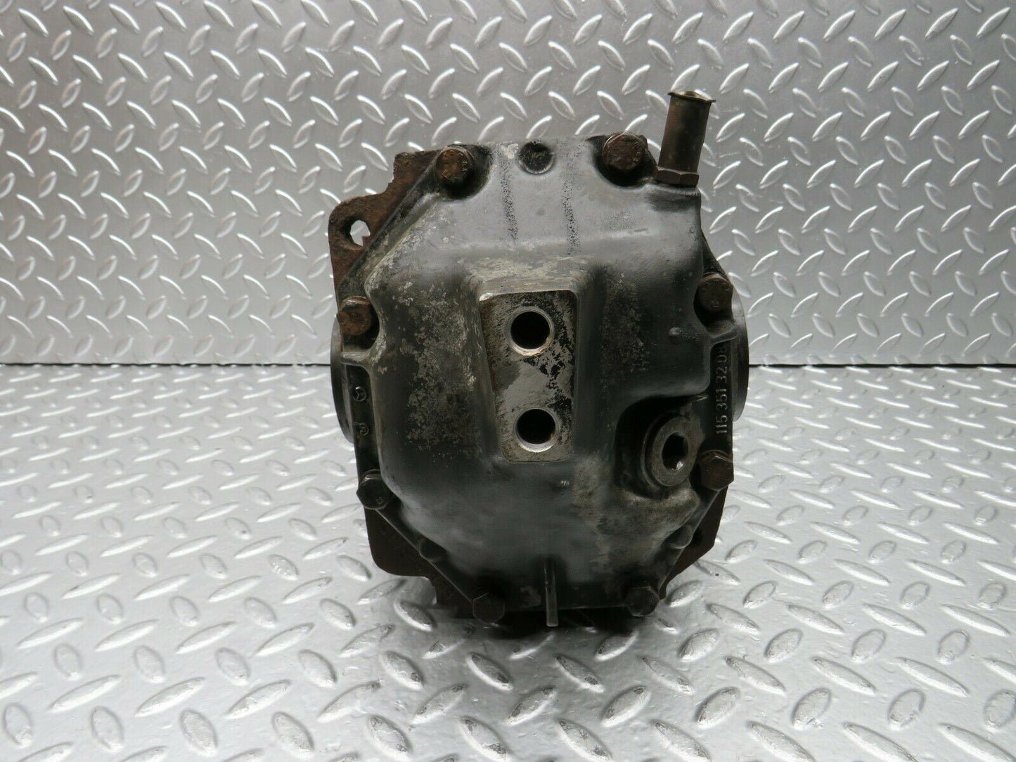 22650 Mercedes-Benz S123 280TE Wagon Rear Differential Ratio 3.58 1153513208