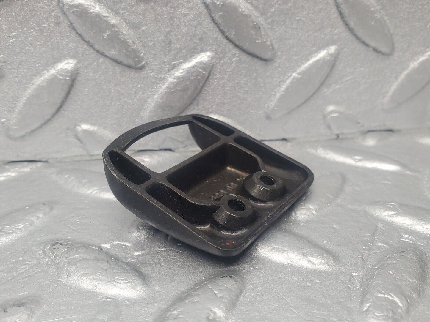 46042 Mercedes-Benz W126 420SE Glove Box Lock Latch 1266890025