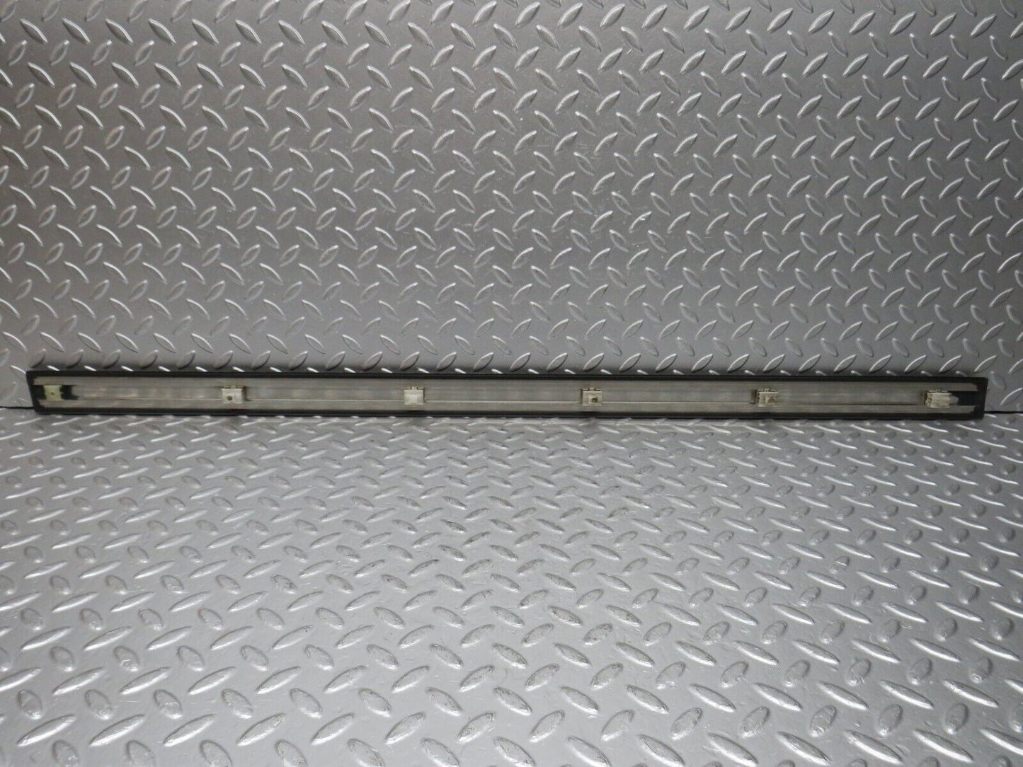 32299 Mercedes-Benz S124 300TE Wagon Front Right Door Lower Moulding Trim