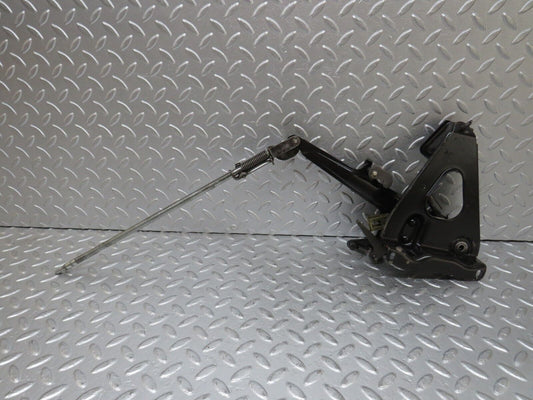 34500 Mercedes-Benz C126 380SEC Coupe Handbrake Regulator