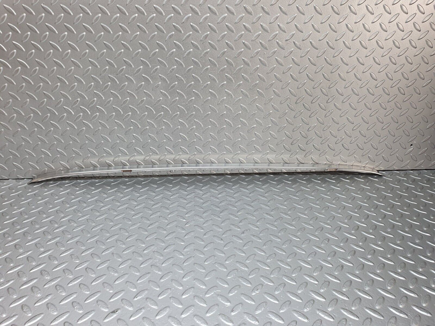 43047 Mercedes-Benz R107 Hardtop Roof Chrome Left Side
