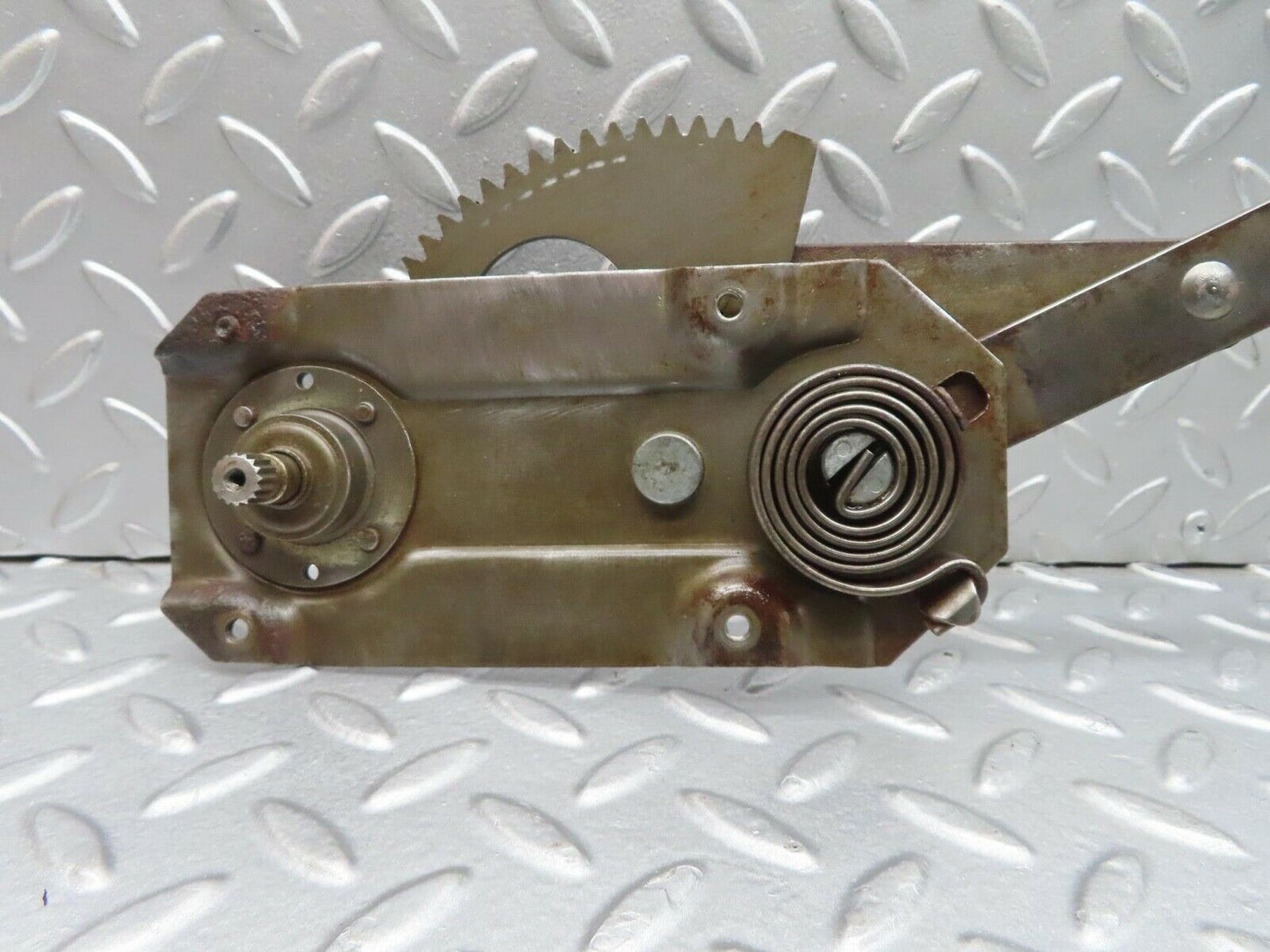 13034 Mercedes-Benz W111 220S Front Right Manual Window Regulator
