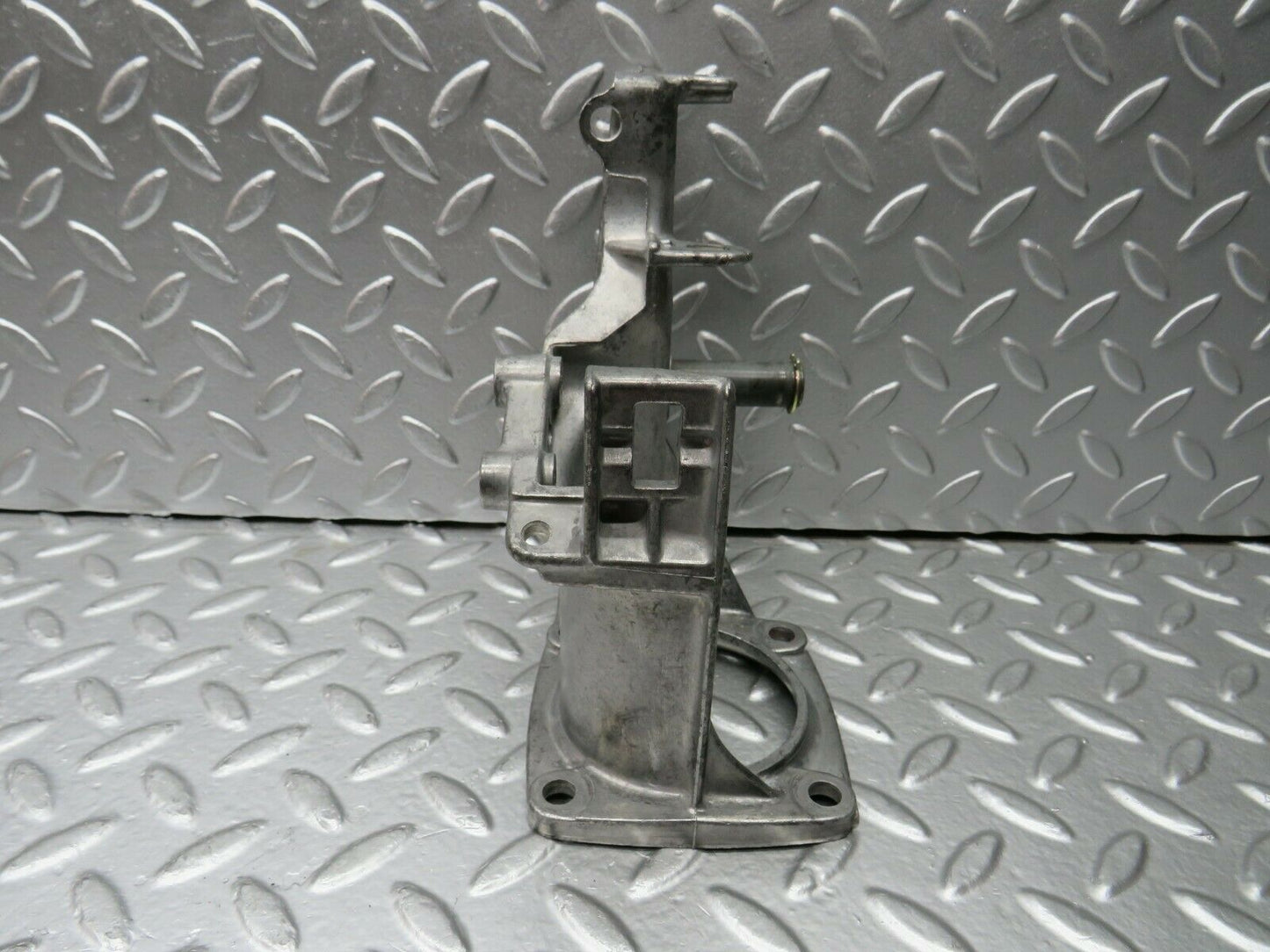 24088 Mercedes-Benz W123 280E Brake Pedal Bracket 1232900219
