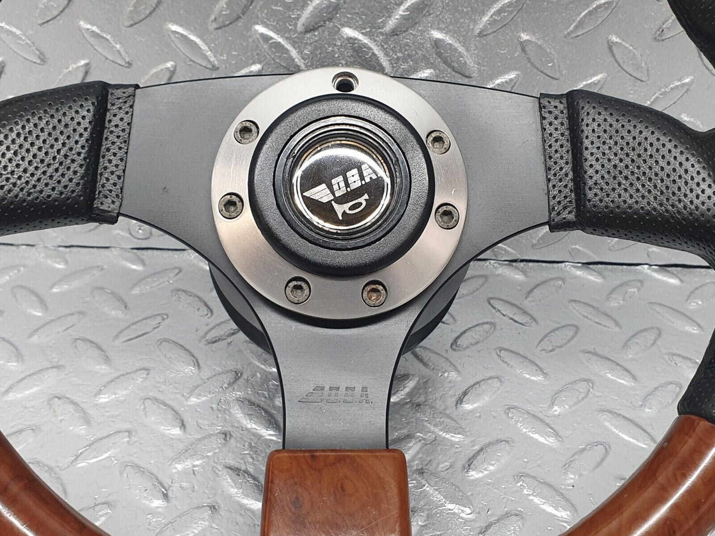 43610 Mercedes-Benz C126 380SEC Coupe DBA Steering Wheel