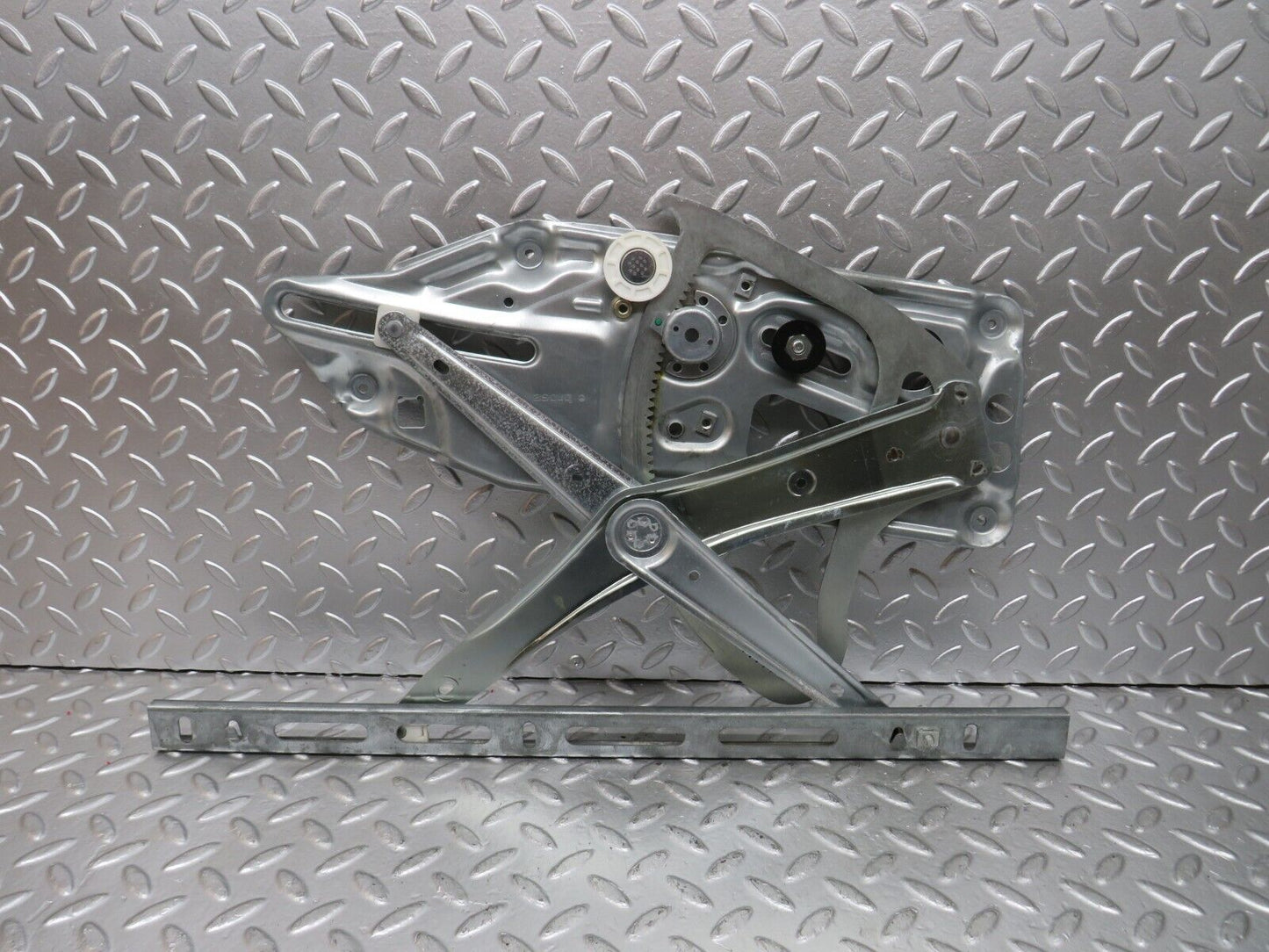 24754 Mercedes-Benz W140 S320 Front Left Power Window Regulator