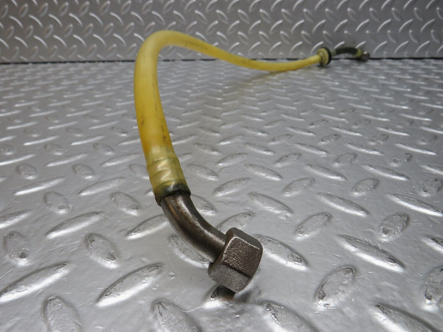 31086 Mercedes-Benz W123 200D Brake Servo Vacuum Pipe