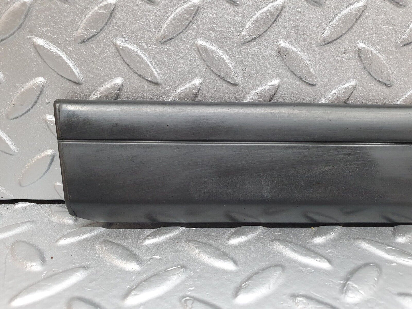 41422 Mercedes-Benz W124 200E Rear Left Door Lower Moulding Trim