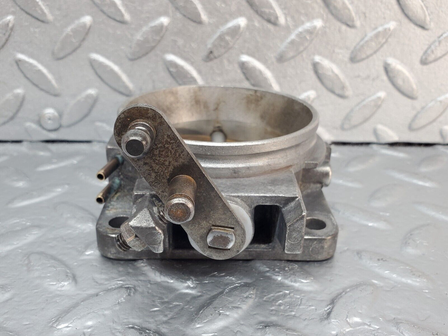 45414 Mercedes-Benz 280E M110.983 Throttle Body Valve