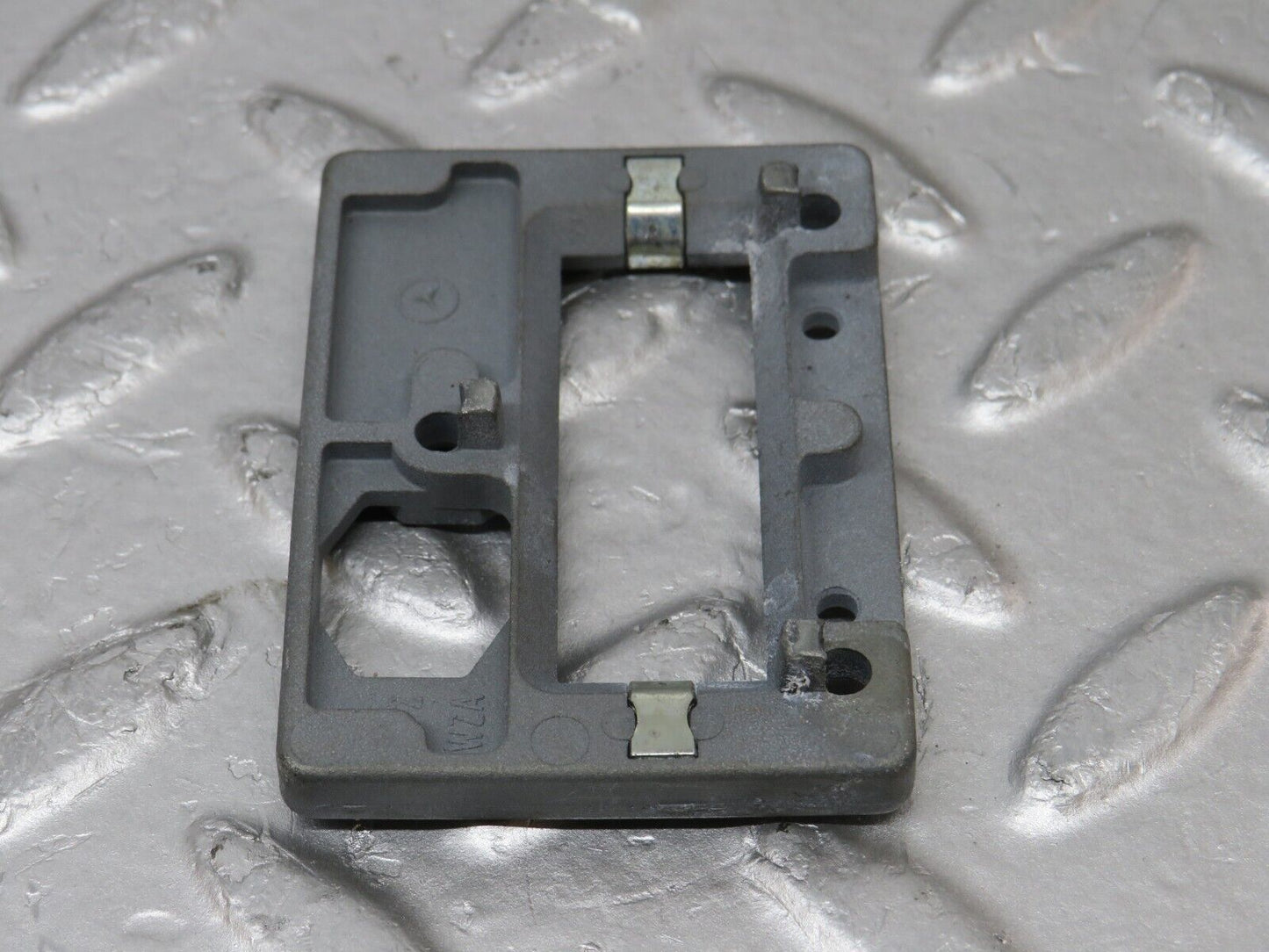 34771 Mercedes-Benz W210 320E Rear View Mirror Bracket
