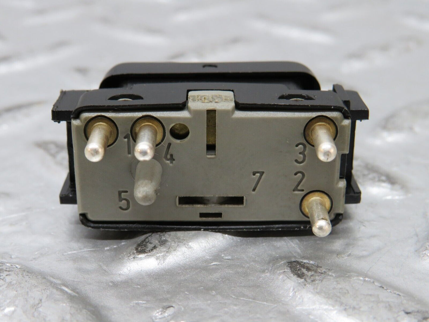 27563 Mercedes-Benz S124 300TE Electric Window Switch Right Side 1248209410