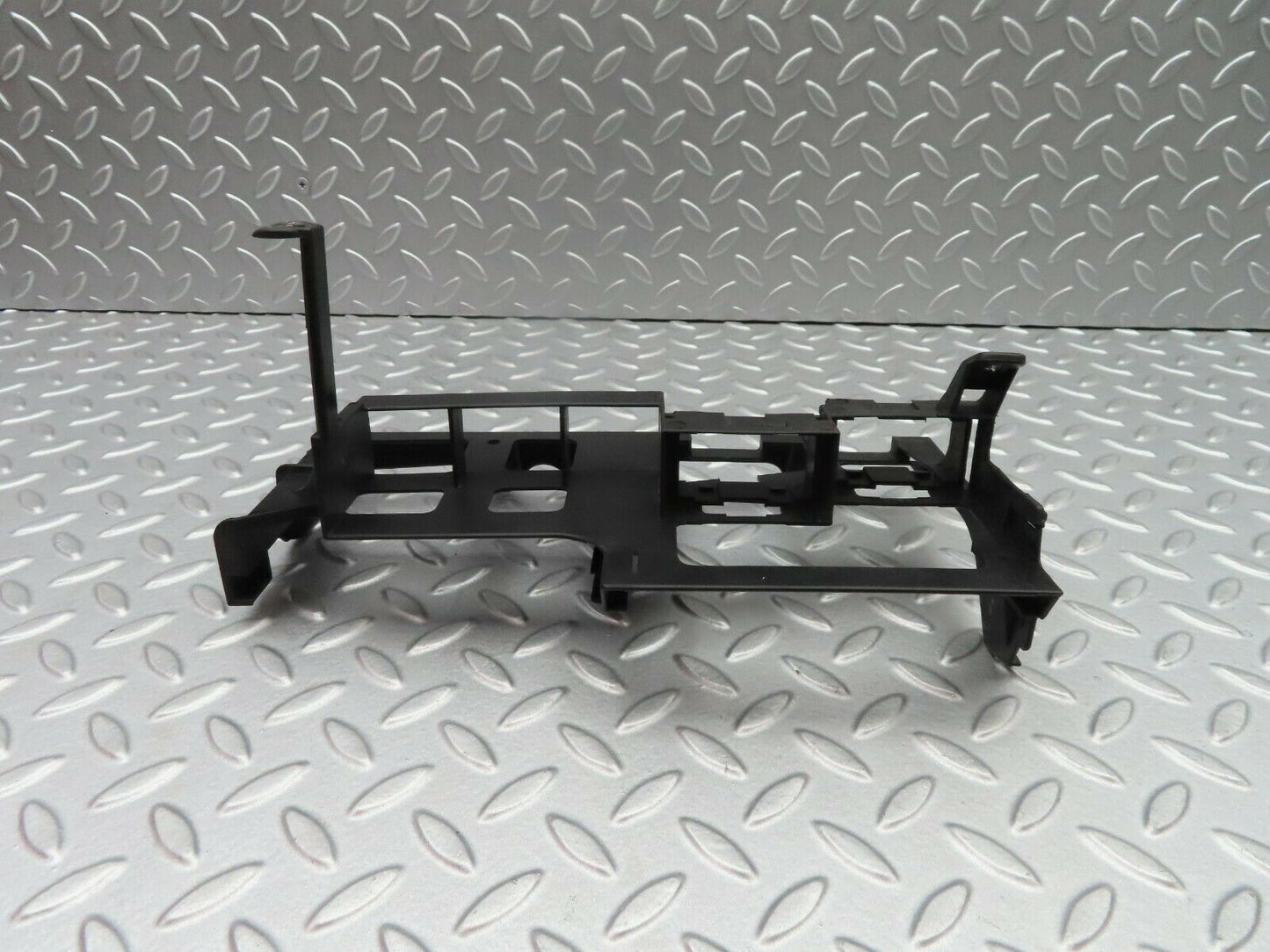 5398 Mercedes-Benz W124 230E Ecu And Relay Bracket 1245455240