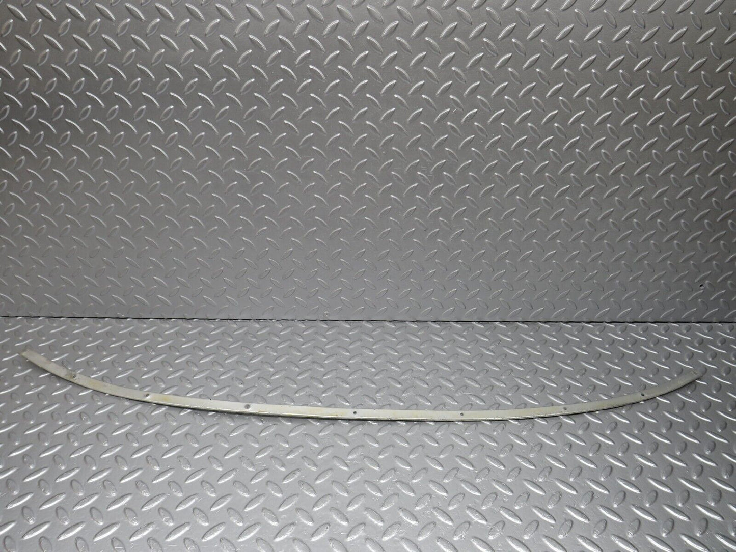 40150 Mercedes-Benz R107 350SL Hardtop Interior Roof Chrome