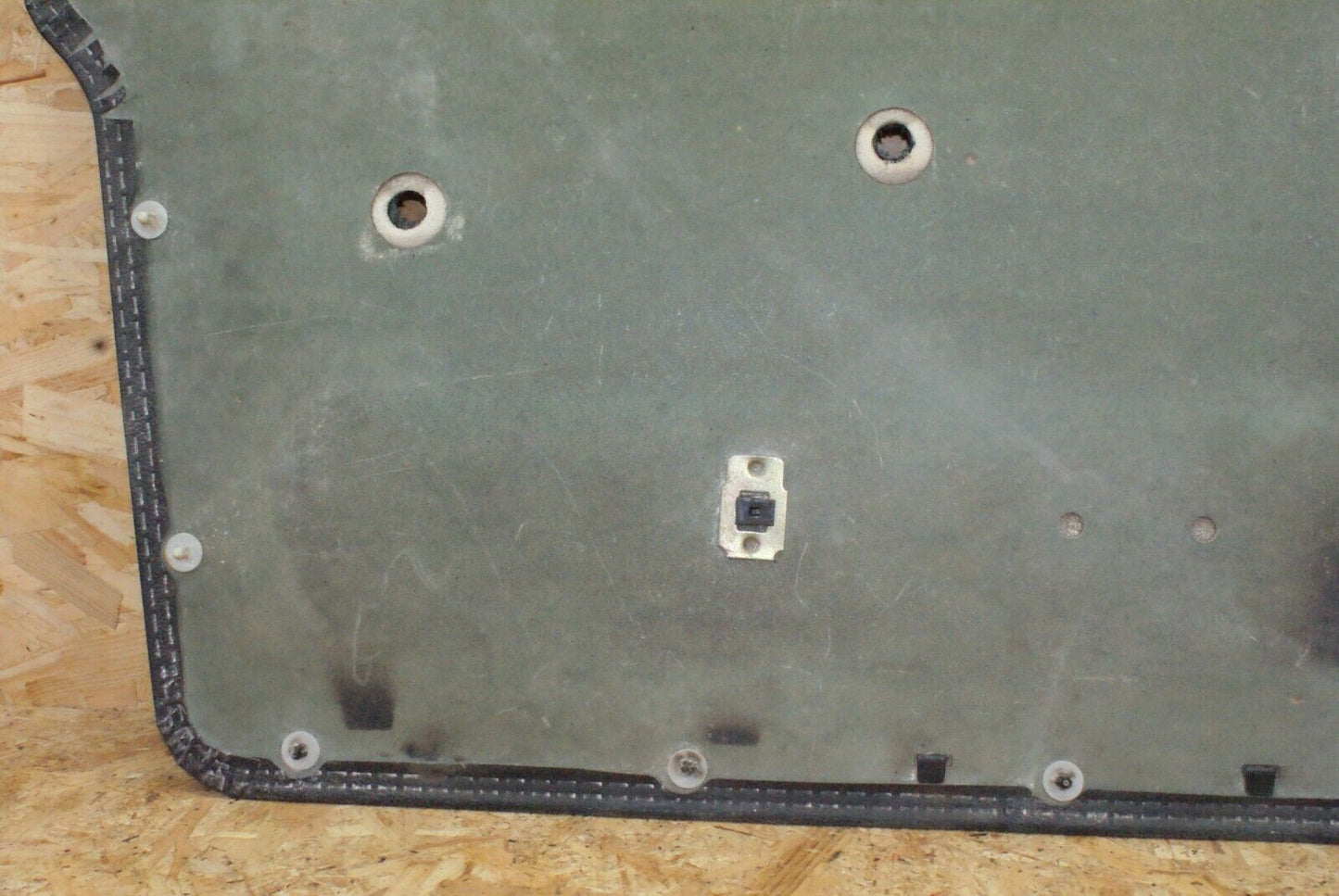 2330 Mercedes-Benz W123 280E Front Right Door Card