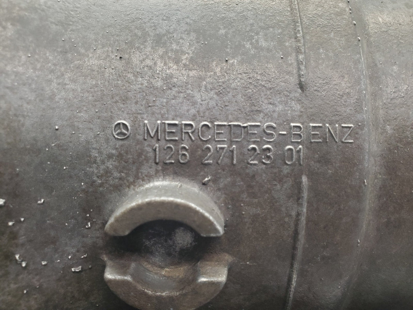 47190404
