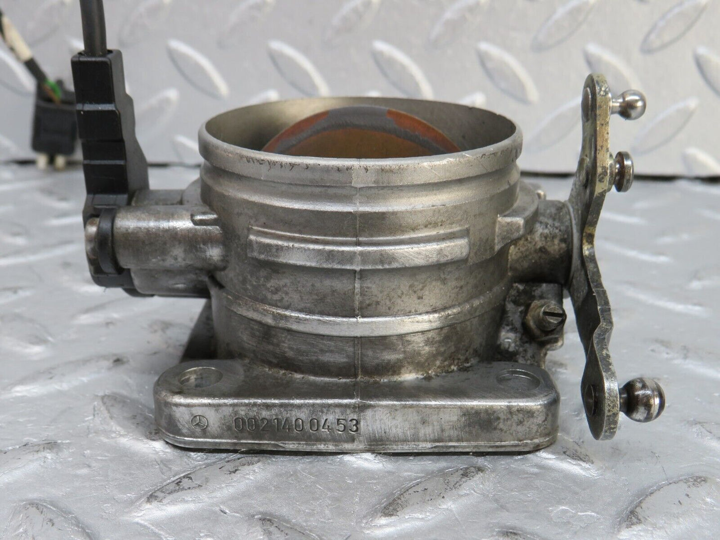 36673 Mercedes-Benz W201 190E 2.0L Throttle Body Valve & Sensor 0021400453 0055459824 240124/001/002