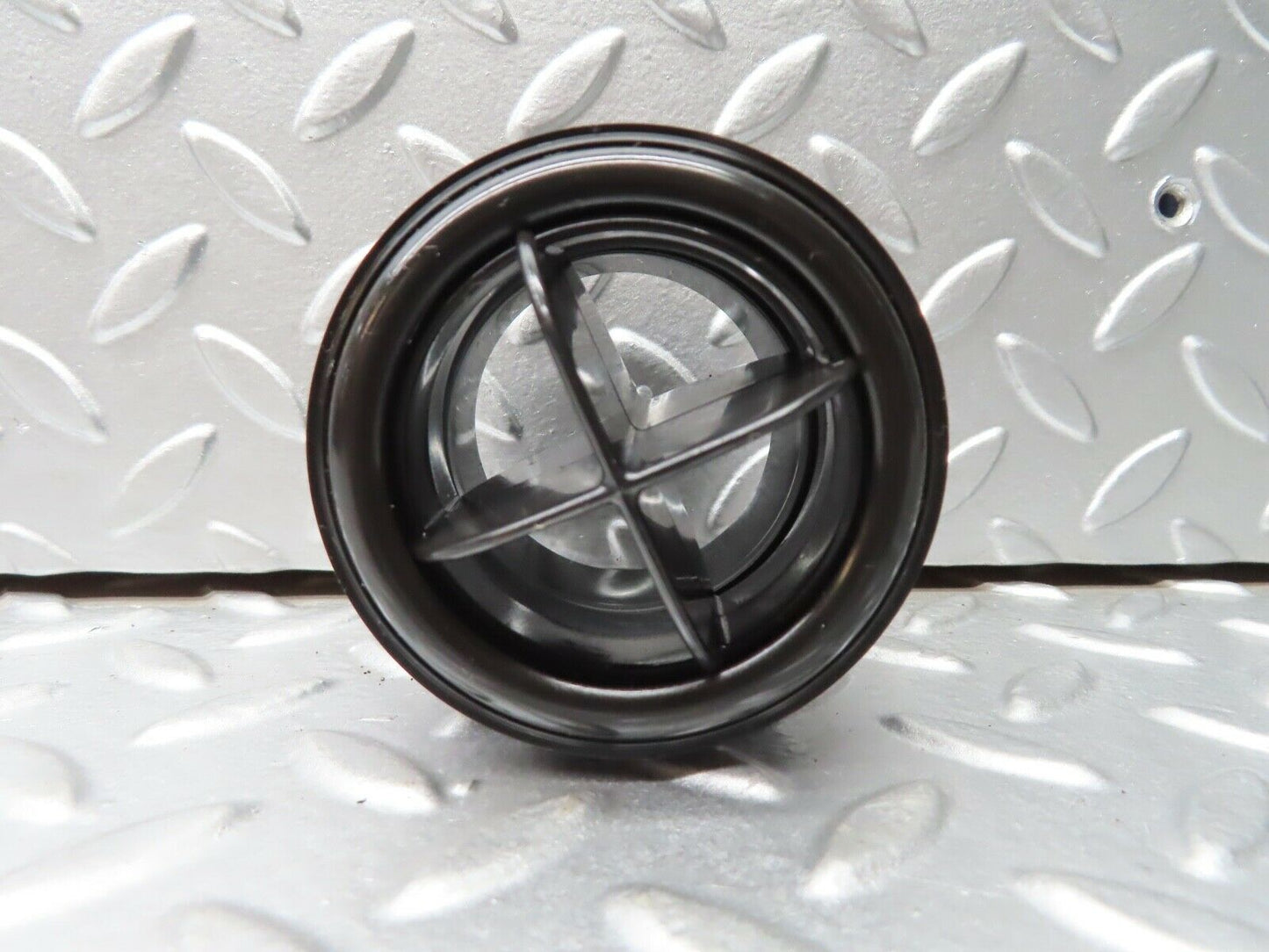 20586 Mercedes-Benz R107 450SL Dashboard  Air Vent