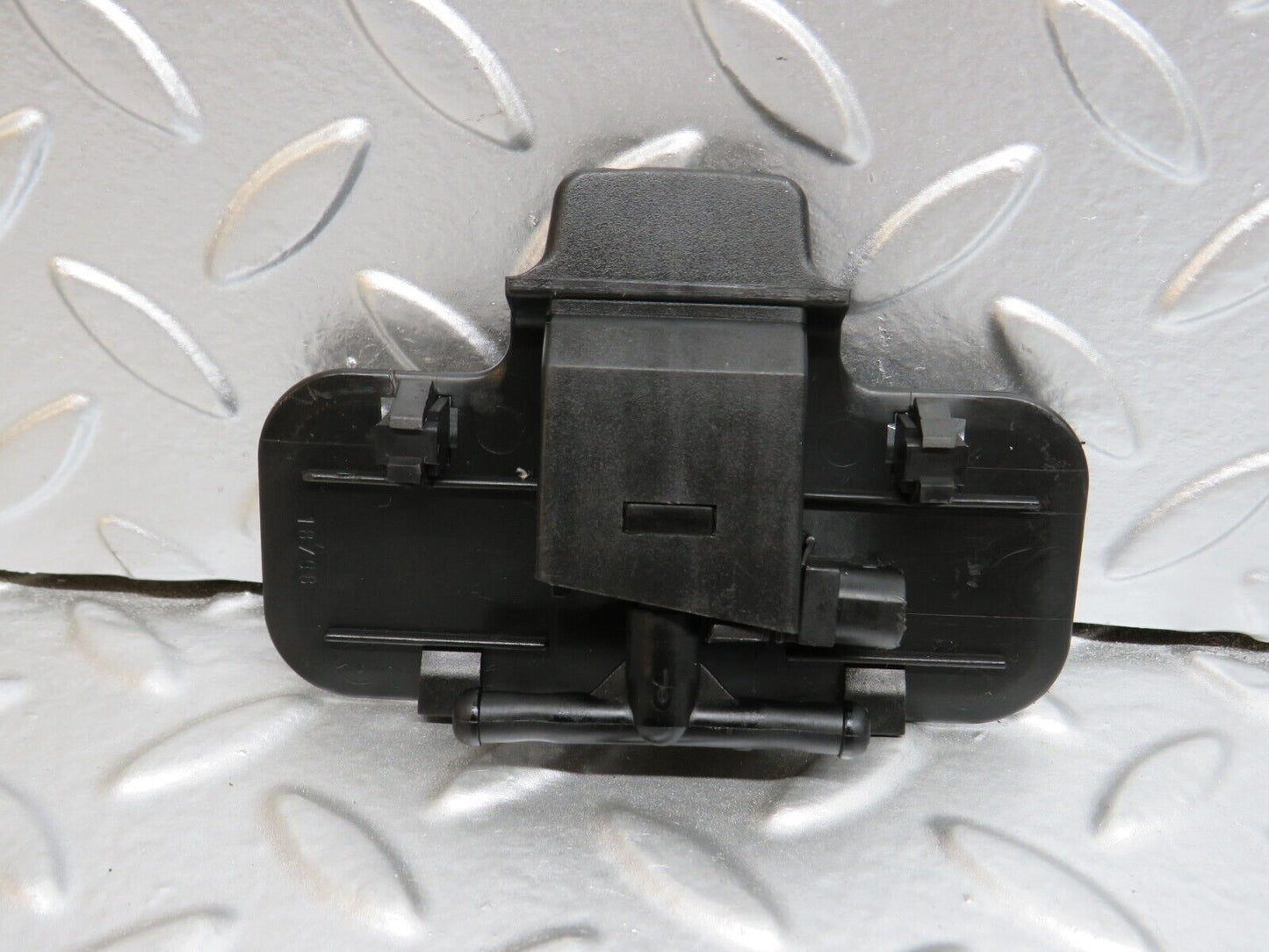 24633 Mercedes-Benz W140 S320 Front Heated Windscreen Washer Nozzle 1408601047