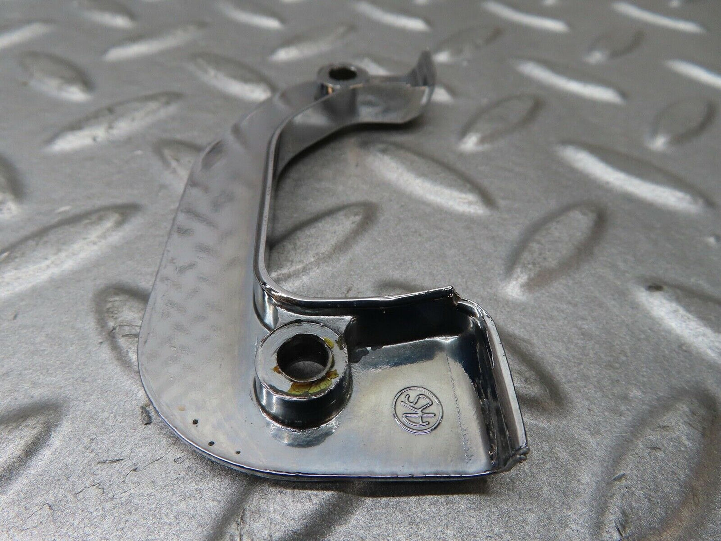 17547 Mercedes-Benz W116 450SEL Left Door Interior Chrome Latch Trim