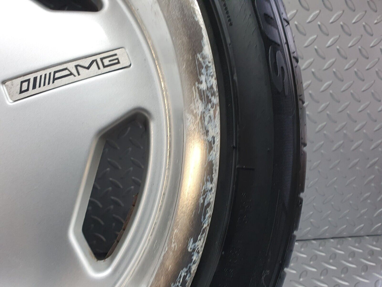 41723 Mercedes-Benz Alloy Wheel Set 17 x 8J & 9J ET30 & ET33