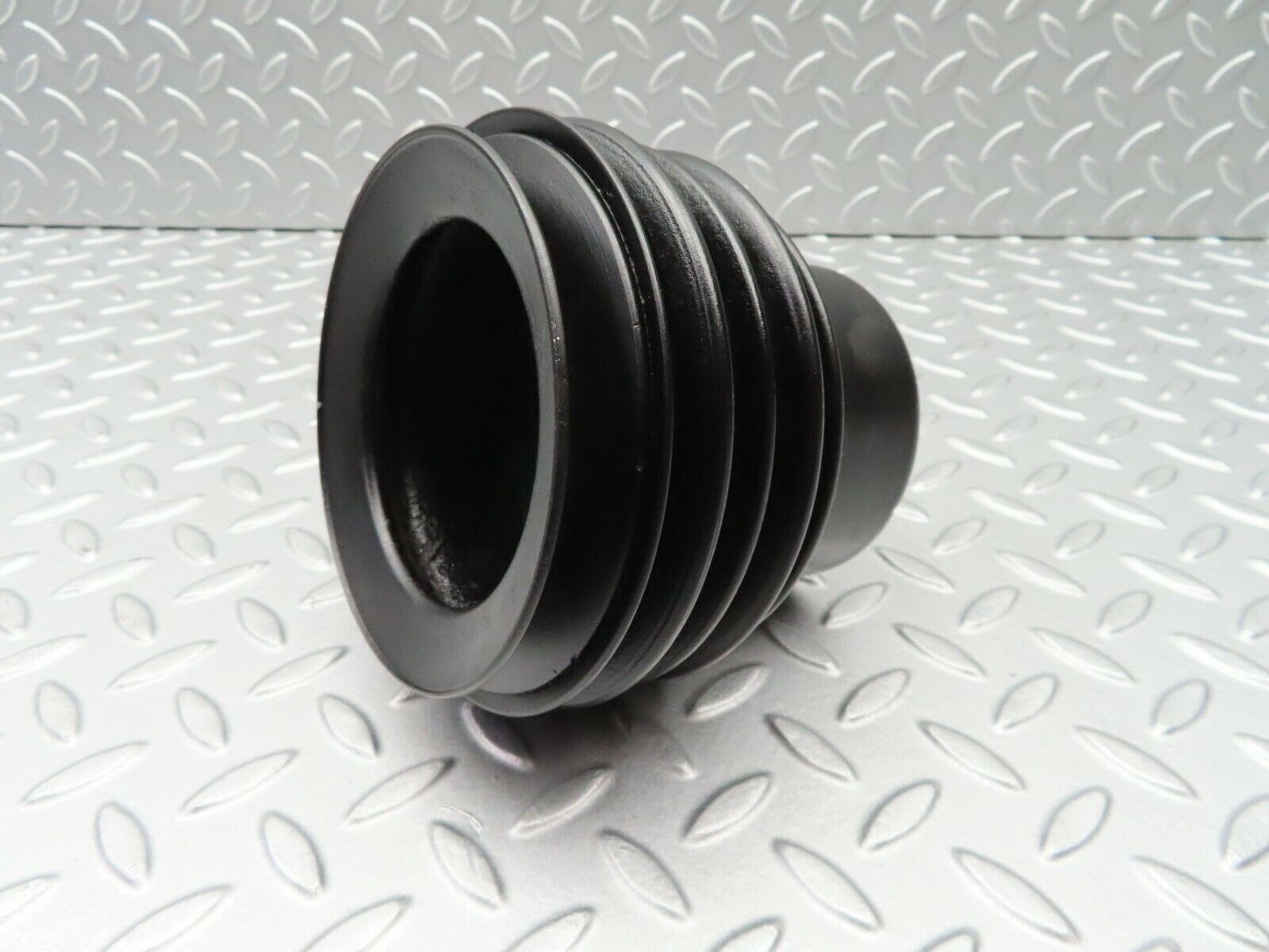5175 Mercedes-Benz R107 350SL Crankshaft Pulley