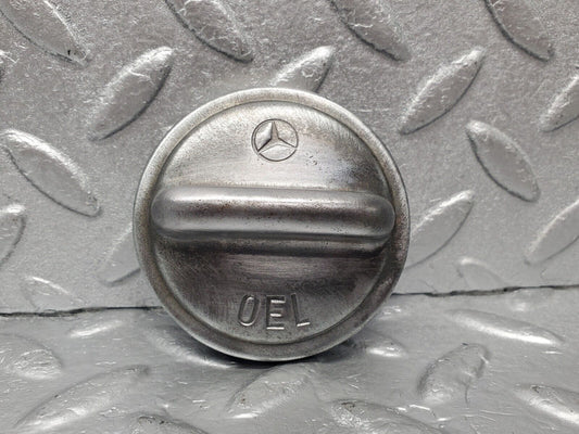 46663 Mercedes-Benz C123 280CE Coupe Engine Oil Filler Cap