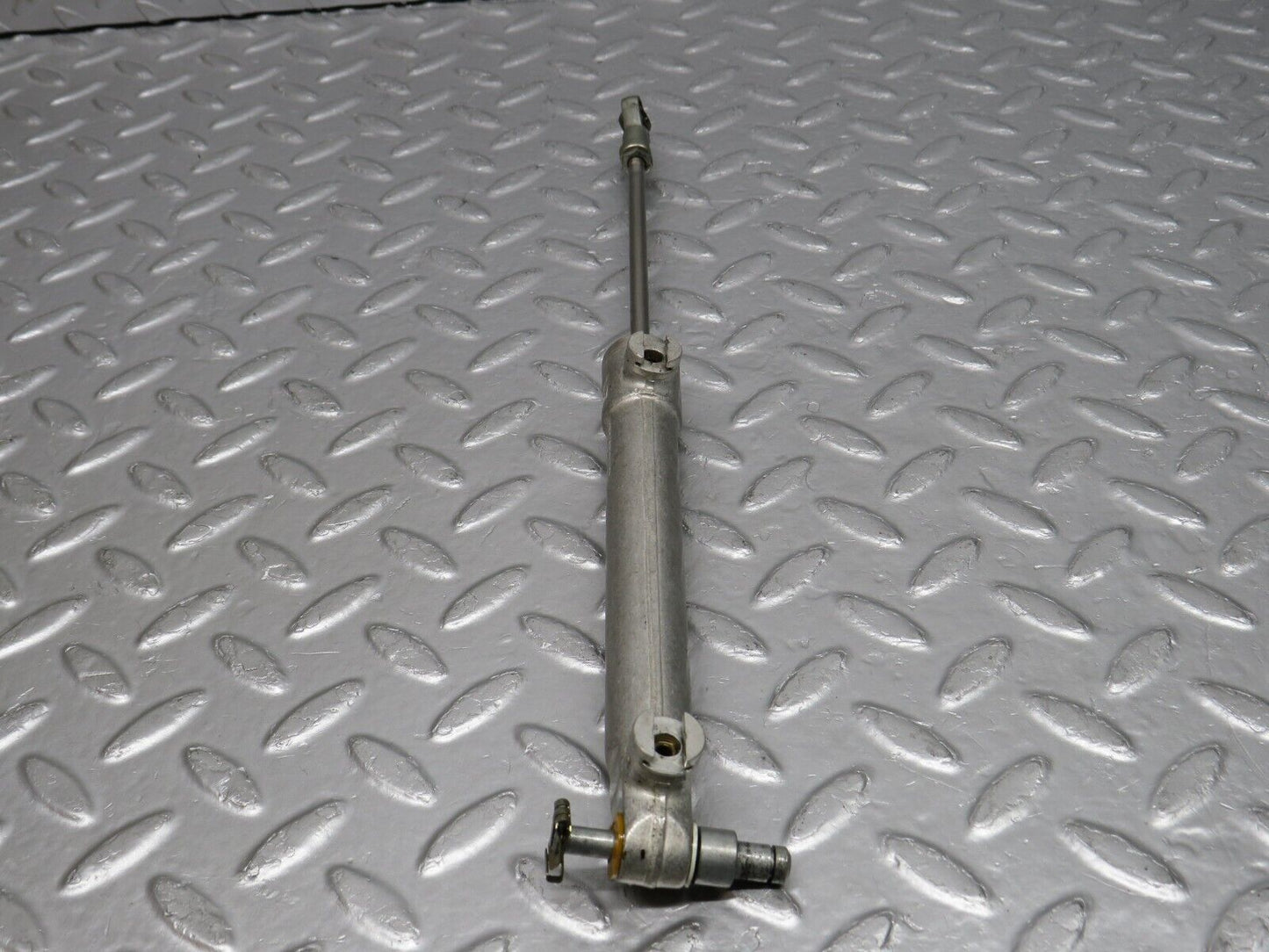 39796 Mercedes-Benz R129 320SL Coupe Roof Folding Hydraulic Cylinder 1298002072