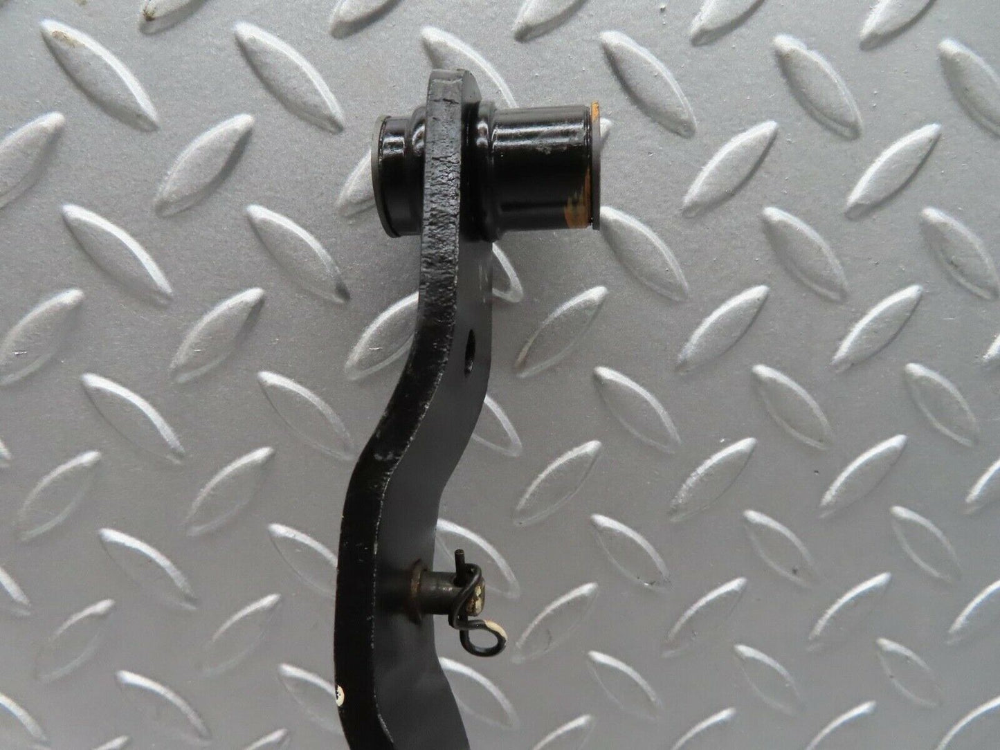 7020 Mercedes-Benz W123 230E Brake Pedal 1232910082