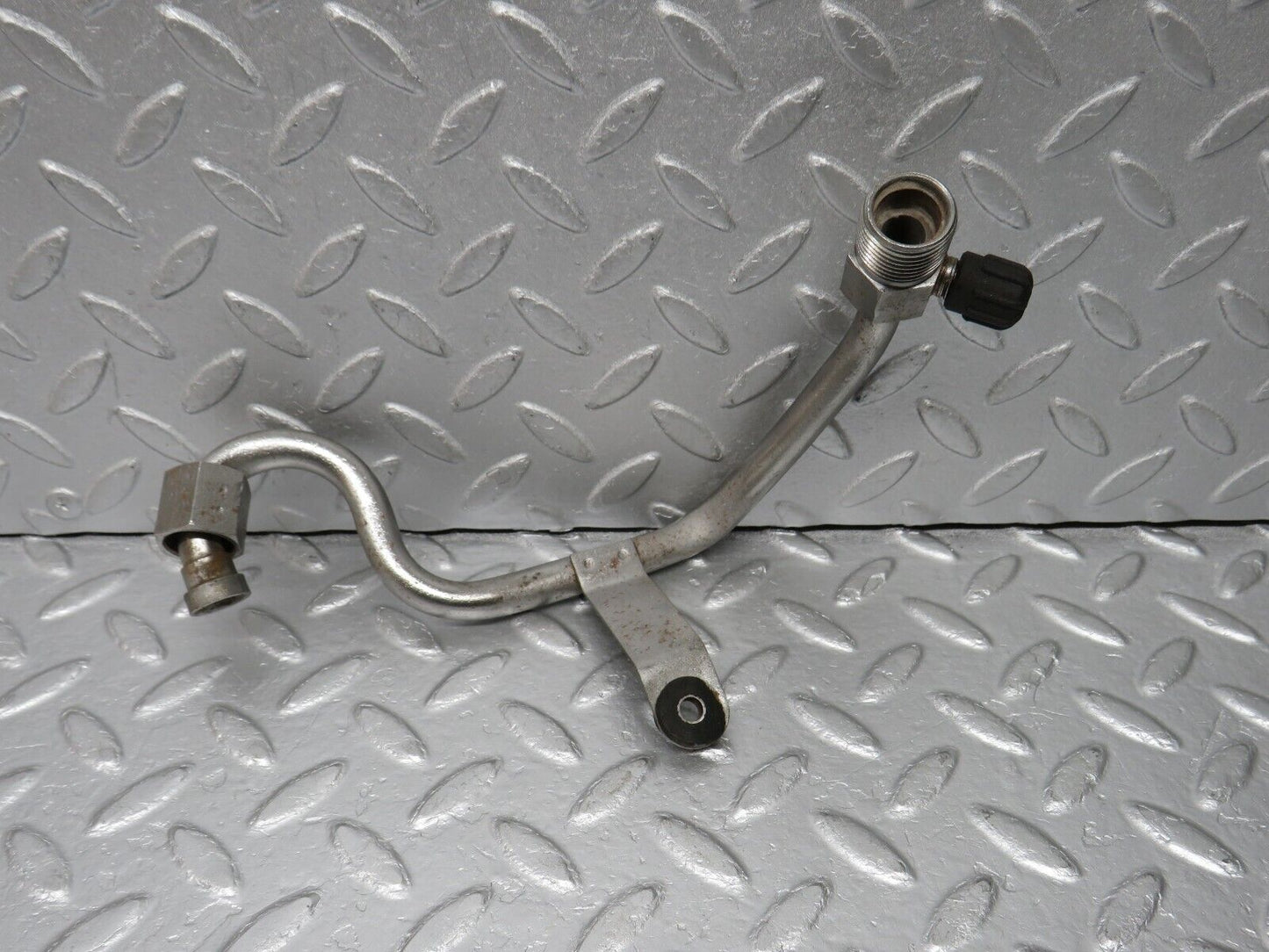 39286 Mercedes-Benz R107 500SL Air Conditioning Hose Pipe