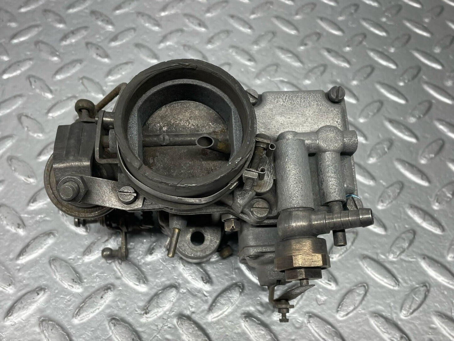 40401 Mercedes-Benz W110 230 Carburetor SOLEX 38 PDSI-2
