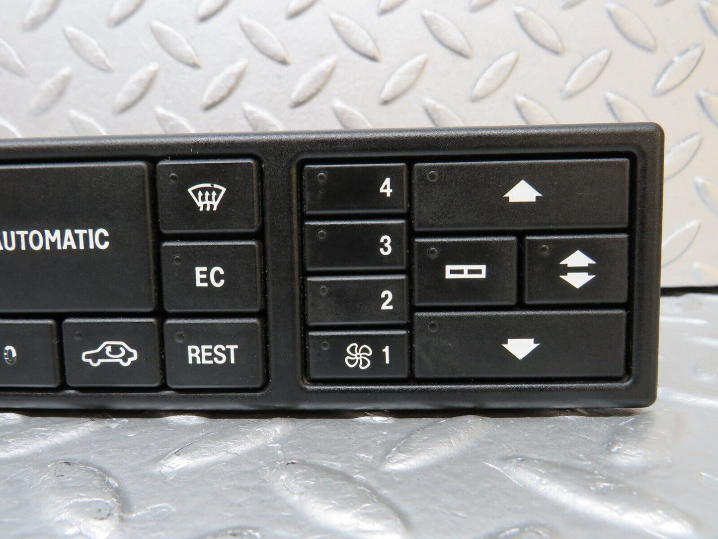 39503 Mercedes-Benz R129 320SL Coupe Heater Climate Control Unit 1298300585