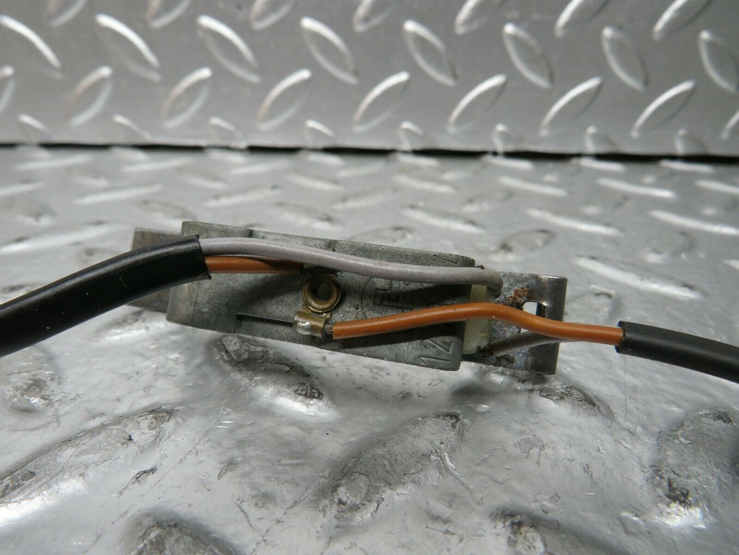 23798 Mercedes-Benz C107 450SLC Coupe number Plate Light
